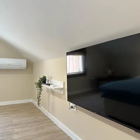 16th Street * モスタル